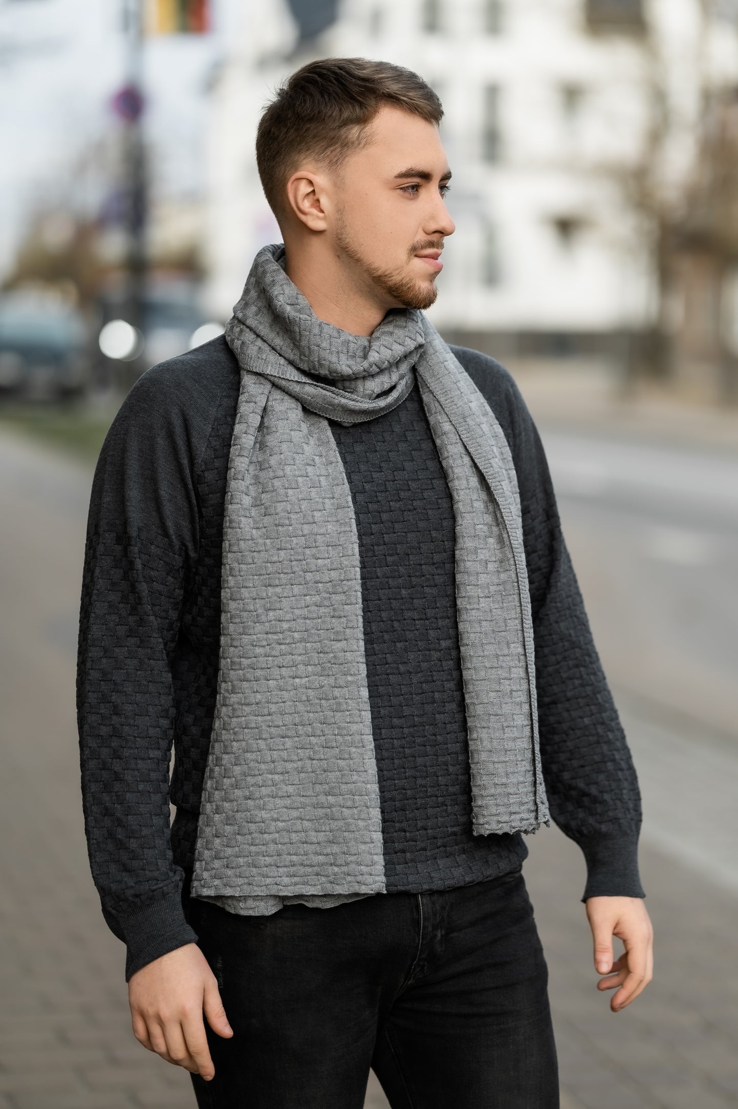 Merino wool scarf