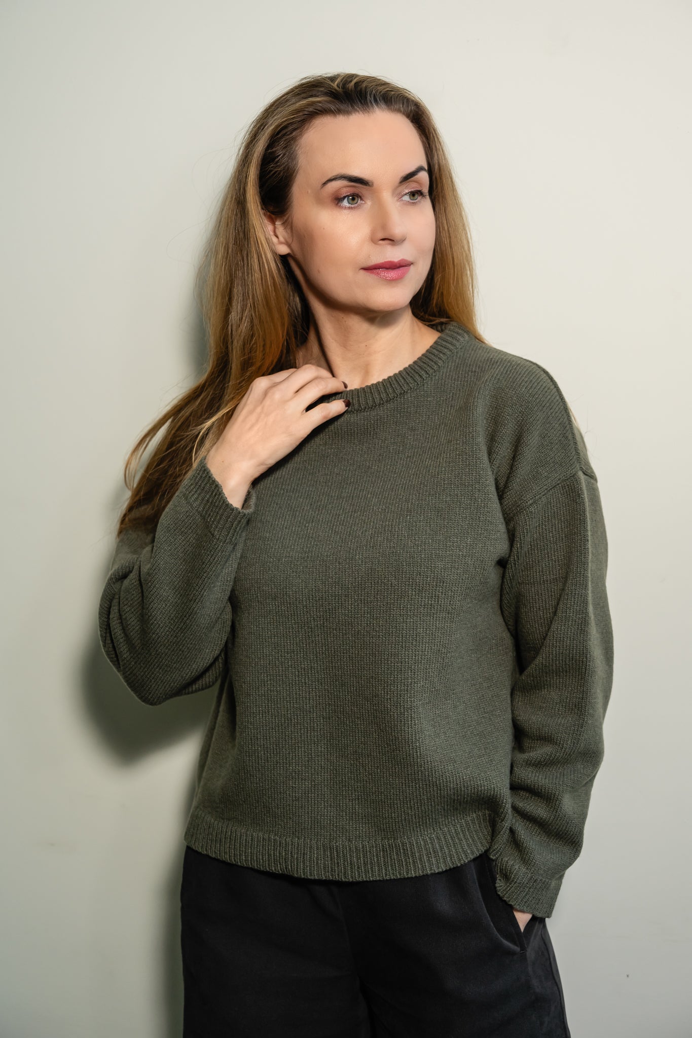 Khaki sweater - Ruth