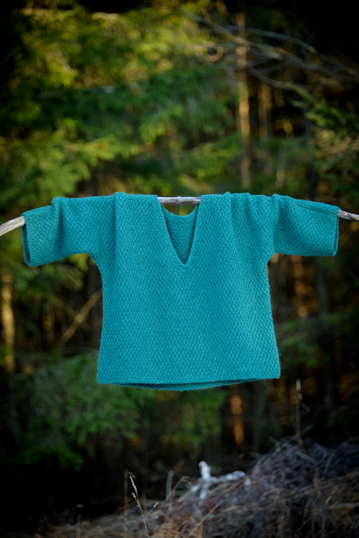 Oversize alpakų vilnos megztinis smaragdo spalvos