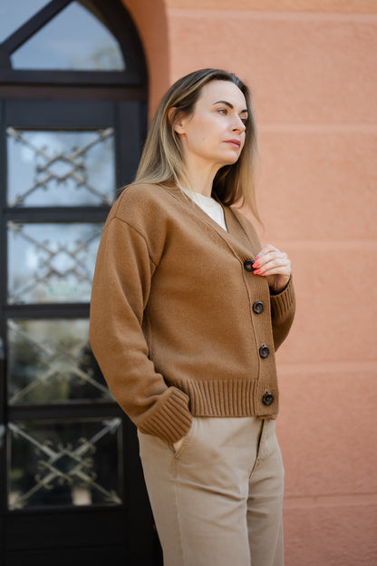 Terra - moteriškas megztinis iš 100% merino vilnos