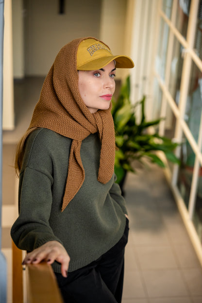 Caramel merino wool scarf